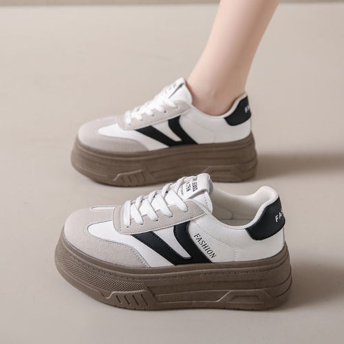 Damen Plateau-Sneaker mit modischer Verzierung Echo Archiv