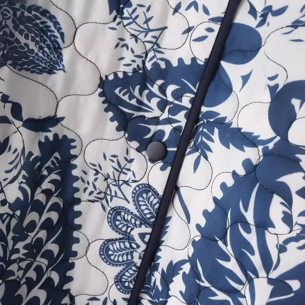Damen nan gesteppte Kurzjacke im Kimono-Look mit floralem Steppmuster Echo Archiv