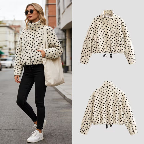 Damen Teddyjacke mit Stehkragen, Herzchen-Allover und Kordelzugsaum Echo Archiv