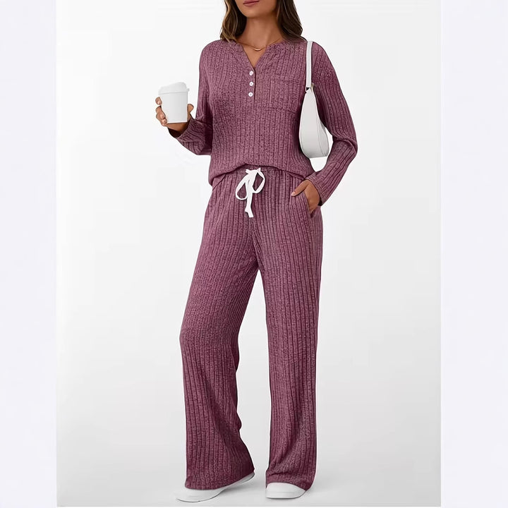 Damen Geripptes Entspannungs-Set mit Henley-Oberteil und weiter Kordelhose Echo Archiv