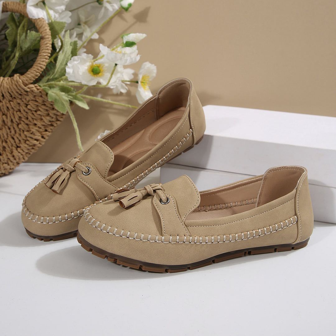 Damen  klassische Mokassin-Slipper mit Quasten, handgenähter Rahmennaht und rutschfester Gummisohle Echo Archiv