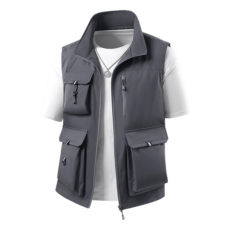 Herren Multifunktionale Outdoorweste mit mehreren Cargo-Taschen und Stehkragen Echoarchiv