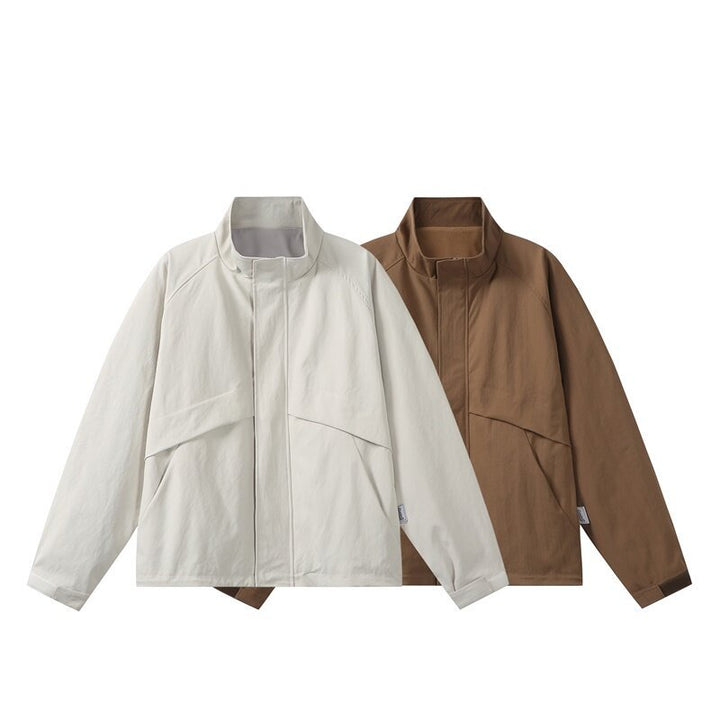 Herren Leichte Übergangsjacke im minimalistischen Field‑Style mit hohem Stehkragen und verdeckter Frontblende Echoarchiv