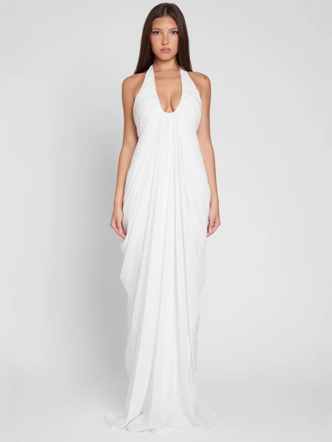Damen Elegantes Maxikleid mit tiefem V-Ausschnitt und fließendem Drapé Echo Archiv