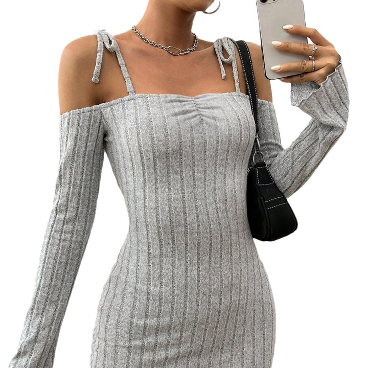 Damen geripptes One-Shoulder-Strickminikleid mit Bindeträgern taillierter Bodycon-Passform – Élara