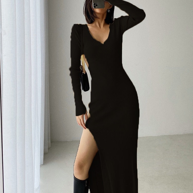 Damen Maxikleid mit elegantem V-Ausschnitt und seitlichem Schlitz Echo Archiv