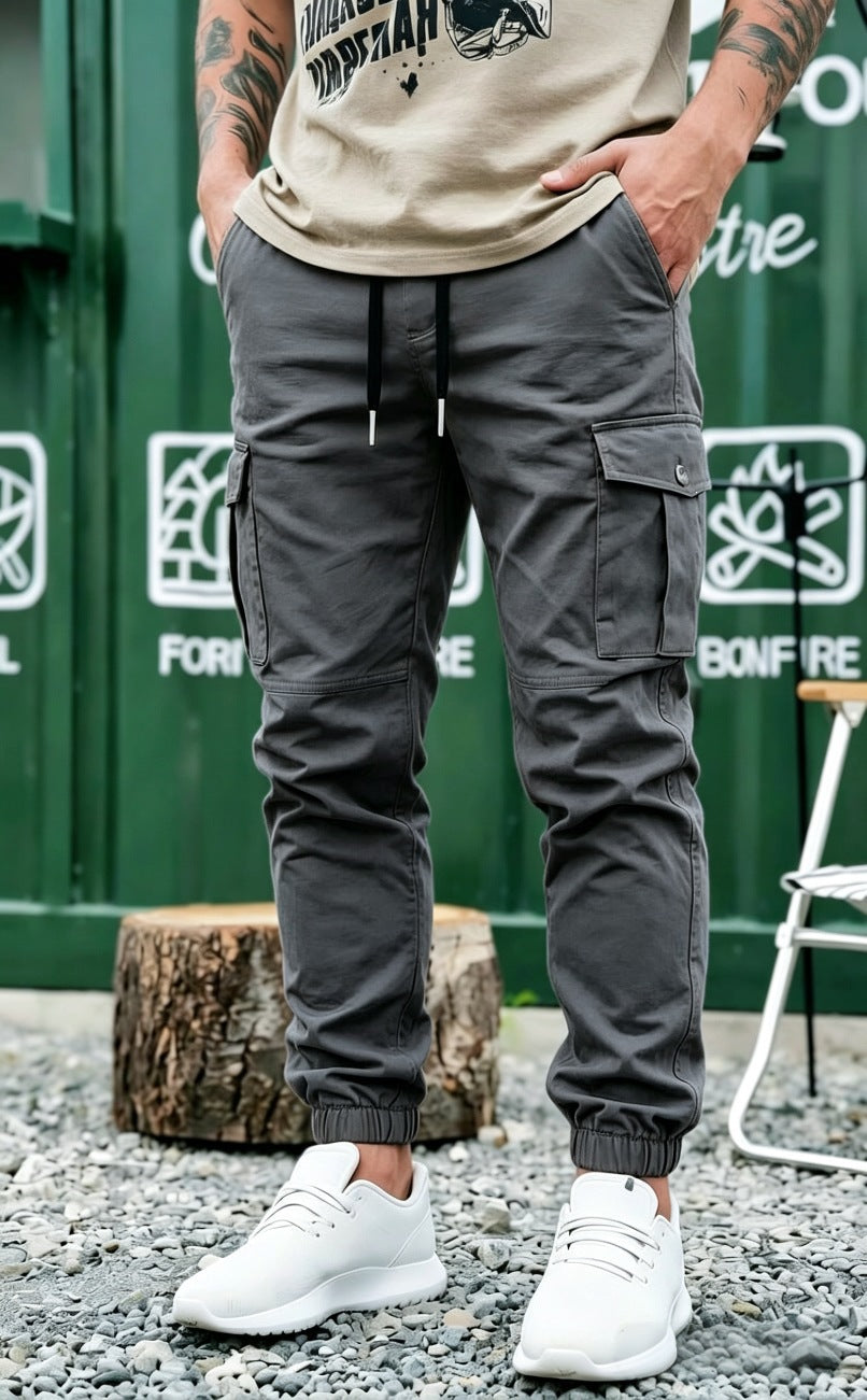 Herren Tapered Cargo-Jogginghose mit Tunnelzug, elastischen Bündchen & Mehrfachtaschen Echo Archiv