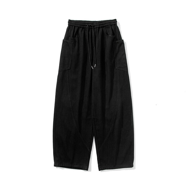 Herren Weite Loungehose mit Tunnelzug, aufgesetzten Taschen und markanten Panelnähten Echo Archiv
