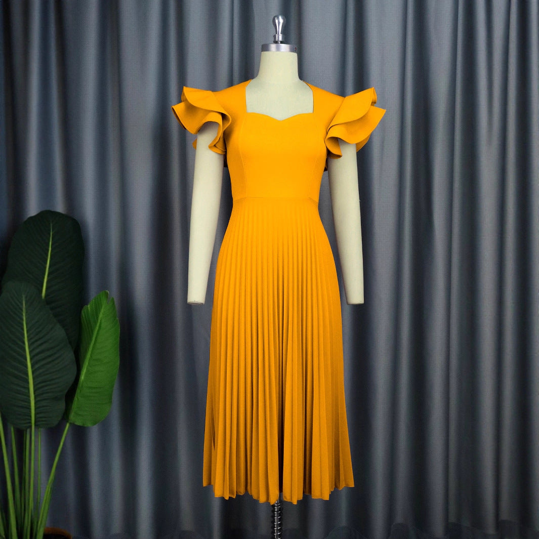 Damen plissiertes Maxikleid mit eleganten Rüschendetails Echo Archiv