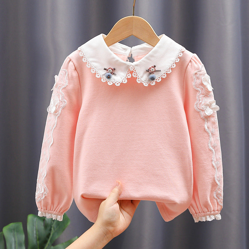 Mädchen Bluse mit elegantem Spitzenkragen und filigranen Akzenten Echo Archiv
