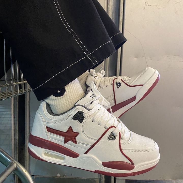 Damen Sportliche Sneakers mit atmungsaktiven Einsätzen und stoßdämpfendem Design Echo Archiv