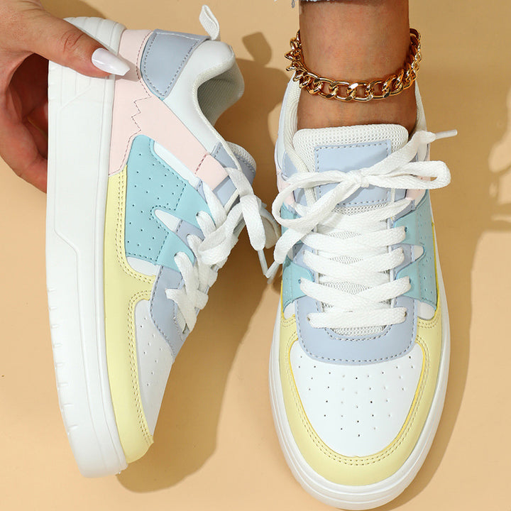 Echoarchiv | Pastellfarbene Colorblock-Sneaker mit Chunky-Sohle für Frauen