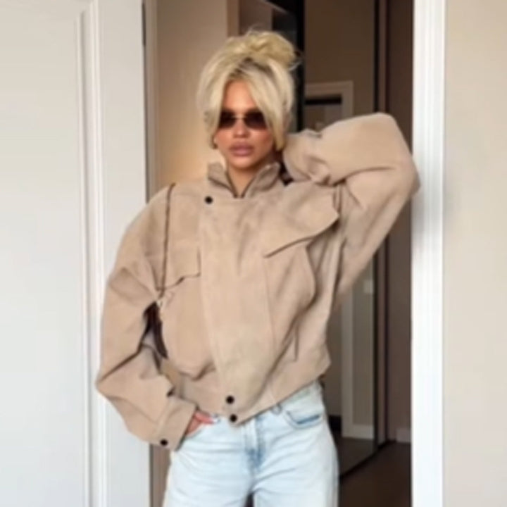 Damen Oversize Wildlederoptik Jacke mit Pattentaschen und Stehkragen Echoarchiv