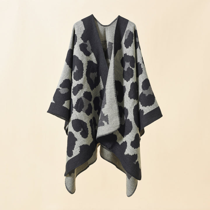 Damen Oversize-Strickruana mit grafischem Jacquard und Zierstich Echo Archiv