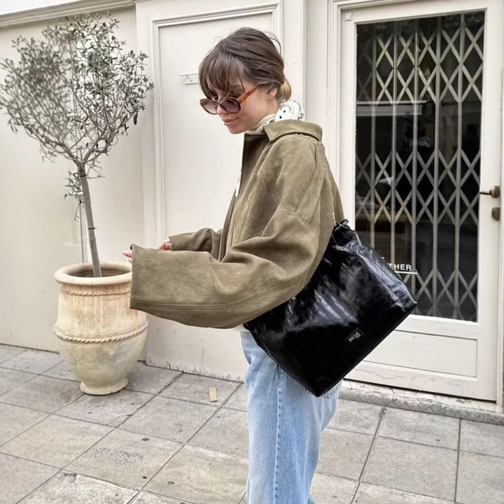 Damen Kurze Boxy‑Jacke im Oversize Wildleder‑Look mit Ballon‑Saum Echo Archiv