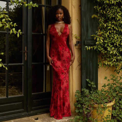 Damen nan figurbetontes Maxikleid im Meerjungfrauen-Schnitt mit tiefem V-Ausschnitt und floraler Spitzenapplikation Echo Archiv