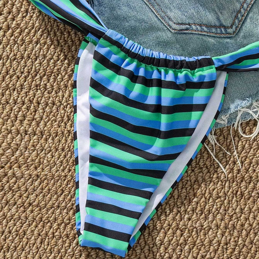 Damen Bikini-Oberteil mit verstellbaren Trägern und modernem Streifendesign Echo Archiv