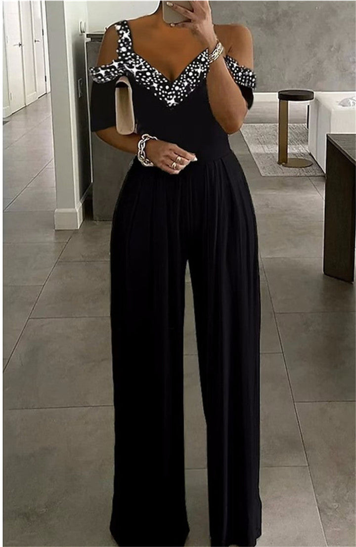 Eleganter Damen Jumpsuit mit Schulterfreiem Schnitt & Glitzerndem Dekolleté für Party & Events | Echoarchiv