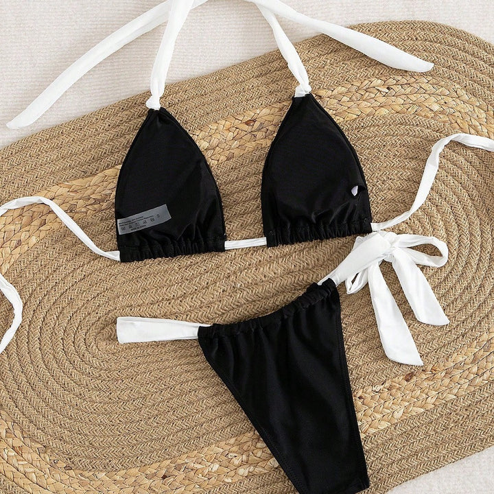 Damen Triangel-Bikini mit verstellbaren Trägern und femininem Bindedetail Echo Archiv