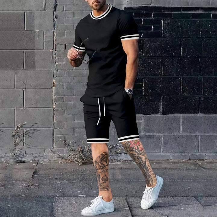 Herren Kurzarm Freizeit-Outfit mit sportlichen Kontrastdetails Echoarchiv