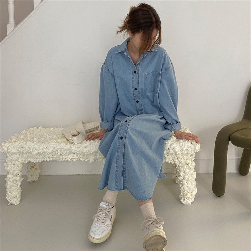 Damen Oversize-Denim-Maxikleid im Hemdstil mit Brusttasche und durchgehender Knopfleiste – Valéora
