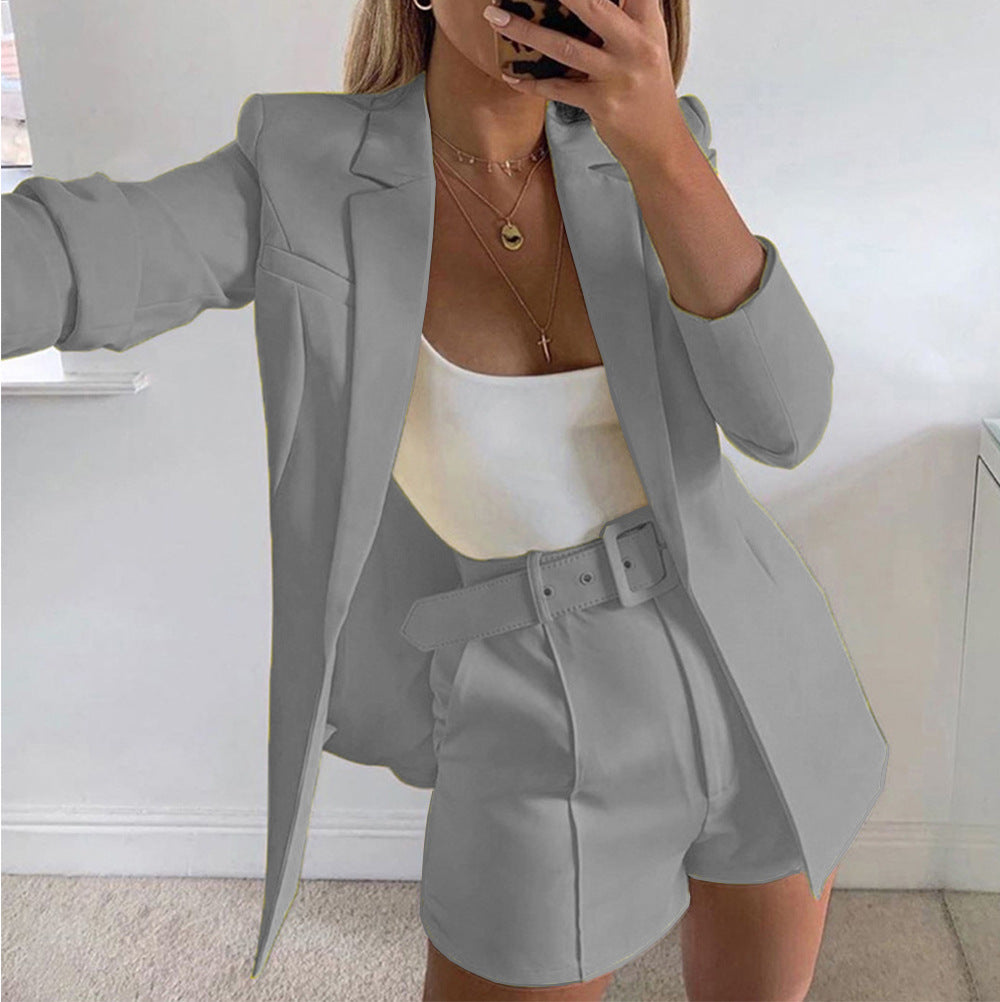 Damen Elegantes Zweiteiliges Blazer‑Shorts‑Set mit tailliertem Reversblazer und High‑Waist Shorts – Valéne