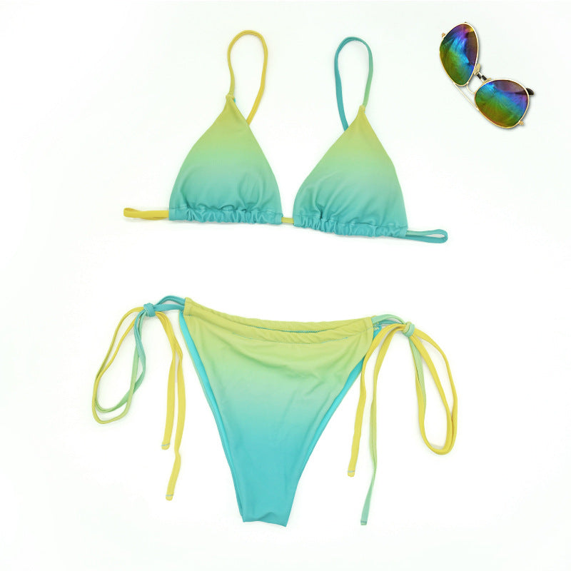 Damen Triangel-Bikini mit trendigem Ombre-Design Echo Archiv