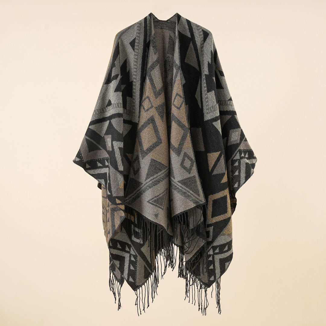 Damen Gewebter Ruana-Umhang aus Wollmix mit grafischem Ethno-Jacquard und langen Fransen – Avérine