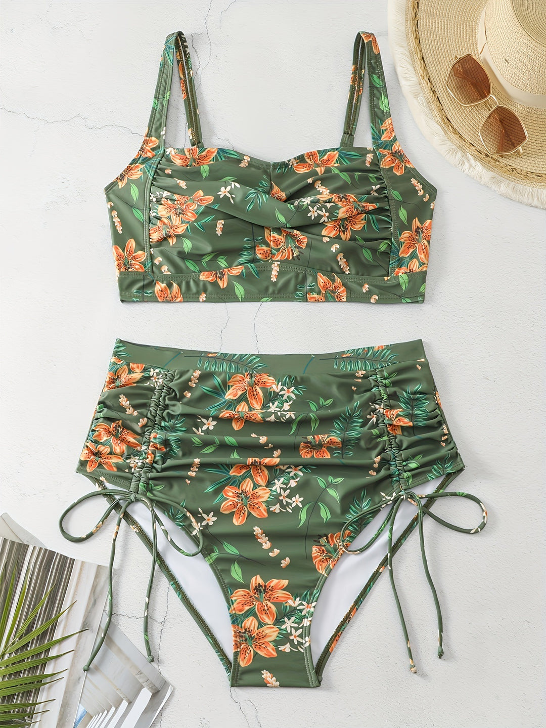 Damen Hochgeschnittener Bikini mit Raffung Echo Archiv