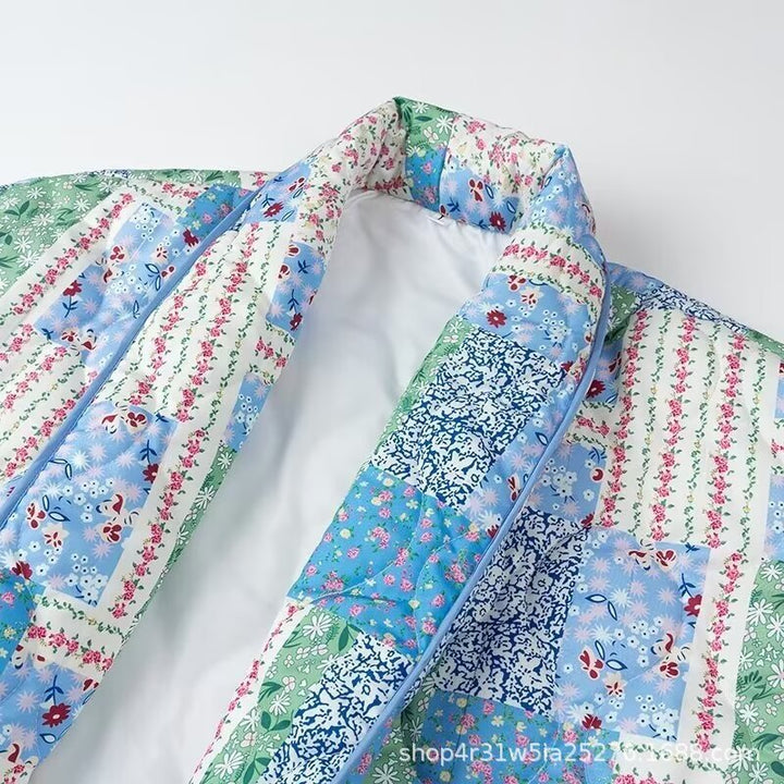 Damen Steppjacke im Patchwork-Quiltstil mit Schalkragen und aufgesetzten Taschen Echo Archiv