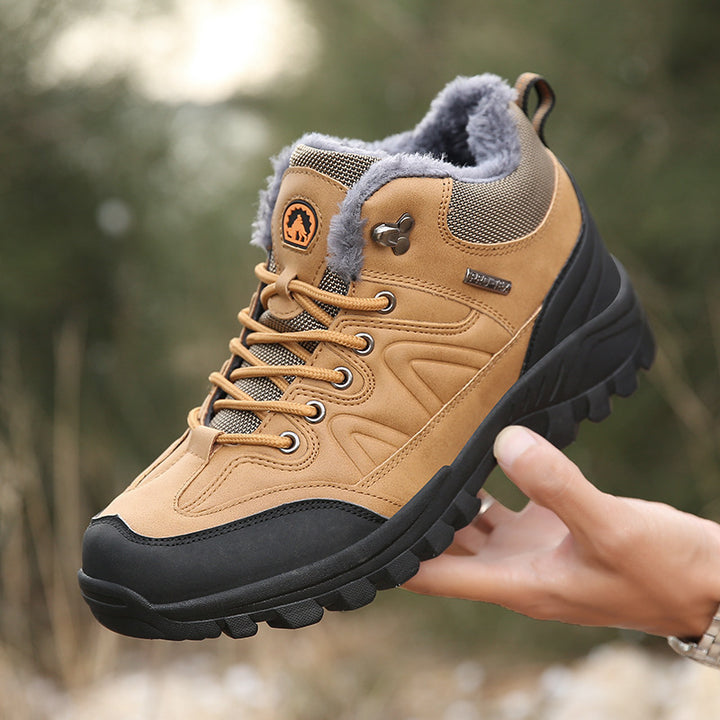 Herren wasserdichte Winter-Trekkingschuhe mit gefüttertem Innenfutter, verstärkter Zehenkappe und griffiger Profilsohle – Tavélo