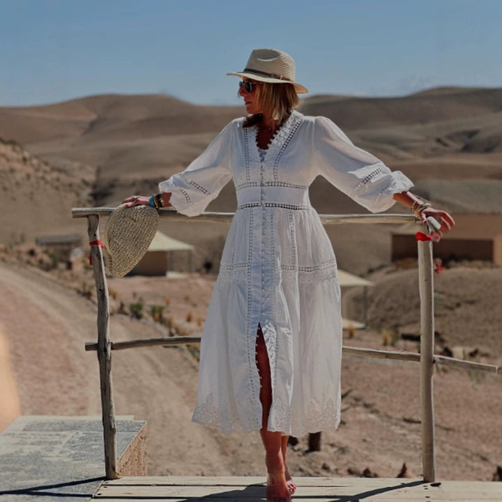 Damen Maxikleid im Boho‑Stil mit Spitzeneinsätzen, Knopfleiste und Ballonärmeln Echoarchiv