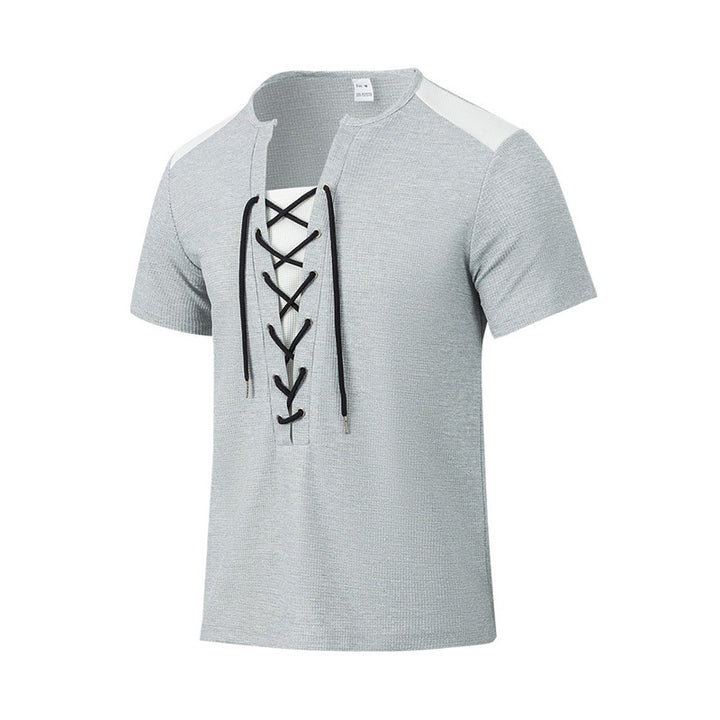 Herren Kurzarm-Henley-T-Shirt mit dekorativen Schnürdetails und atmungsaktiver Struktur Echoarchiv