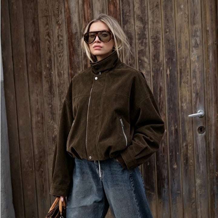 Damen Boxy-Suede-Bomberjacke mit hohem Stehkragen und elastischem Saum Echoarchiv