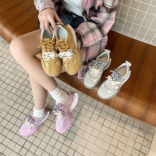 Damen Chunky Sneaker mit rutschfester Sohle und atmungsaktivem Obermaterial Echo Archiv