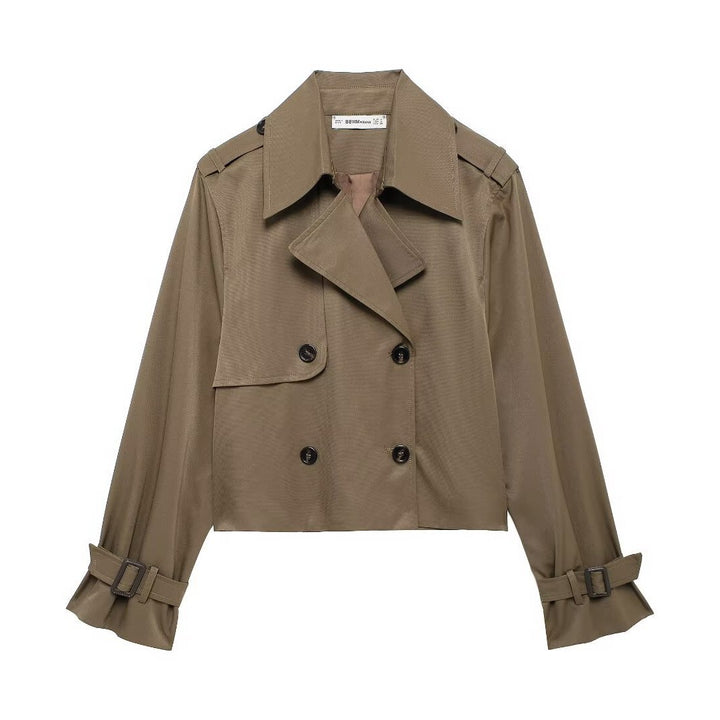 Damen kurzer Cropped Trenchcoat im Boxy‑Schnitt mit doppelreihiger Knopfleiste Schulterklappen und verstellbaren Ärmelriemen – Montévia