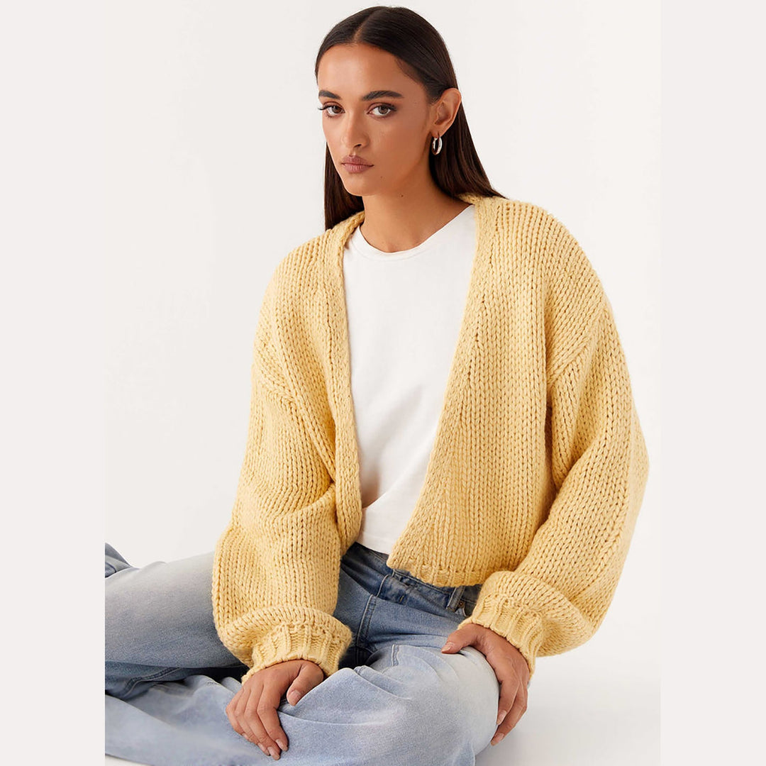 Damen Oversized Grobstrick-Cardigan mit Schalkragen und Rippbündchen Echoarchiv