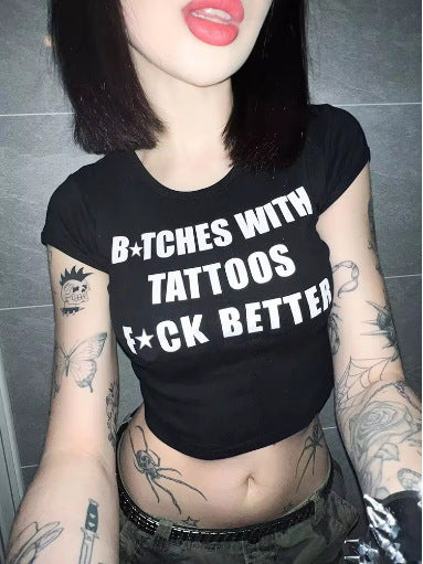 Damen Crop-Top mit kreativem Grafikdesign und modernem Schriftzug Echo Archiv