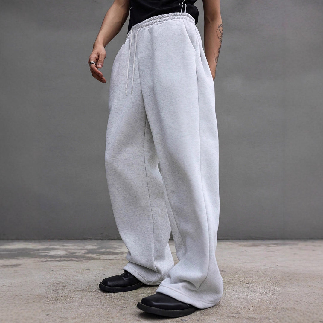 Herren Weite Oversize-Sweatpants mit Tunnelzugbund, Fleece-Innenfutter & Eingrifftaschen Echo Archiv