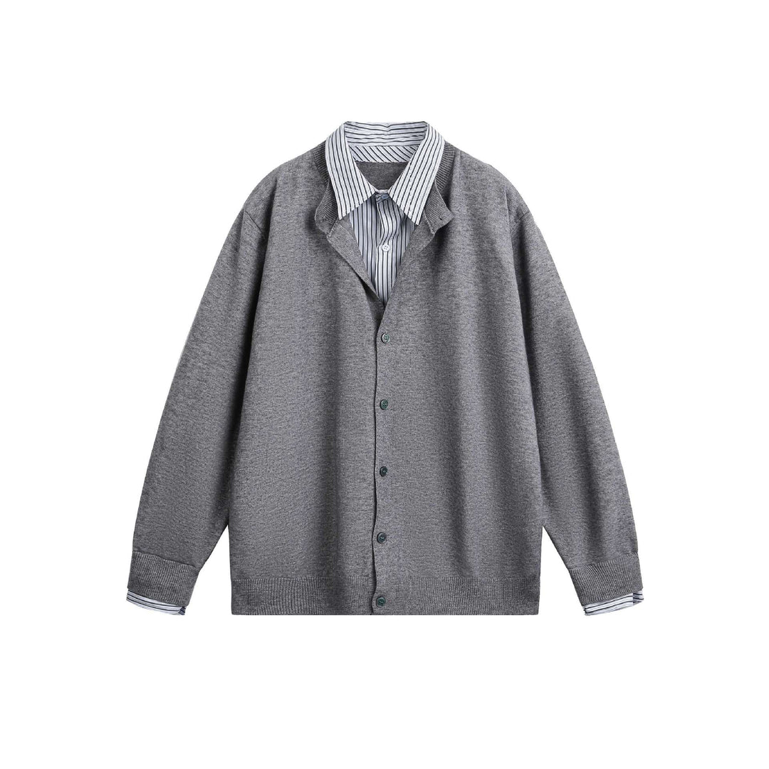 Unisex Lagenlook Strickcardigan mit eingearbeitetem Hemdkragen und Knopfleiste Echoarchiv