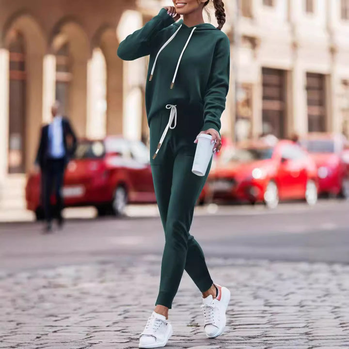 Damen Lässiges Kapuzenpulli- und schmalgeschnittenes Jogginghose-Set – Auréline