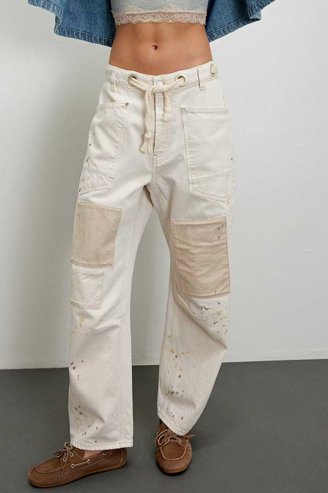 Damen nan hochgeschnittene Jeans im weiten Schnitt mit aufgesetzten Taschen und Kordelzug Echo Archiv