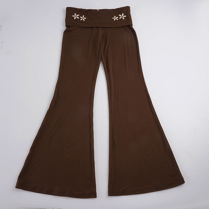 Damen nan Yogahose Flared mit Umschlagbund, komfortable Bootcut-Passform und Laser-Cut Blütendetail Echo Archiv