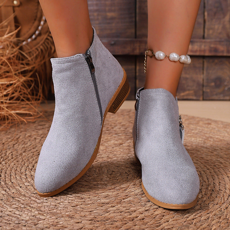Damen Kurzschaft-Stiefeletten mit seitlichem Reißverschluss und kleinem Blockabsatz – Varelle