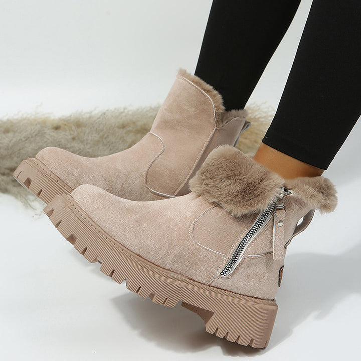 Damen Kurzschaft-Stiefelette mit Teddy‑Umschlag, Veloursoptik und Chunky‑Lug‑Sohle Echoarchiv