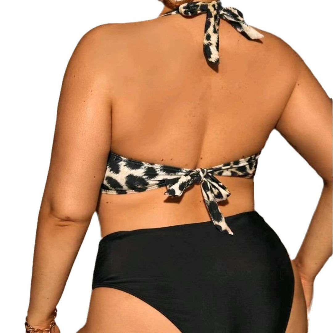 Damen Triangel-Bikini mit Wickeloptik und animalischem Muster Echo Archiv