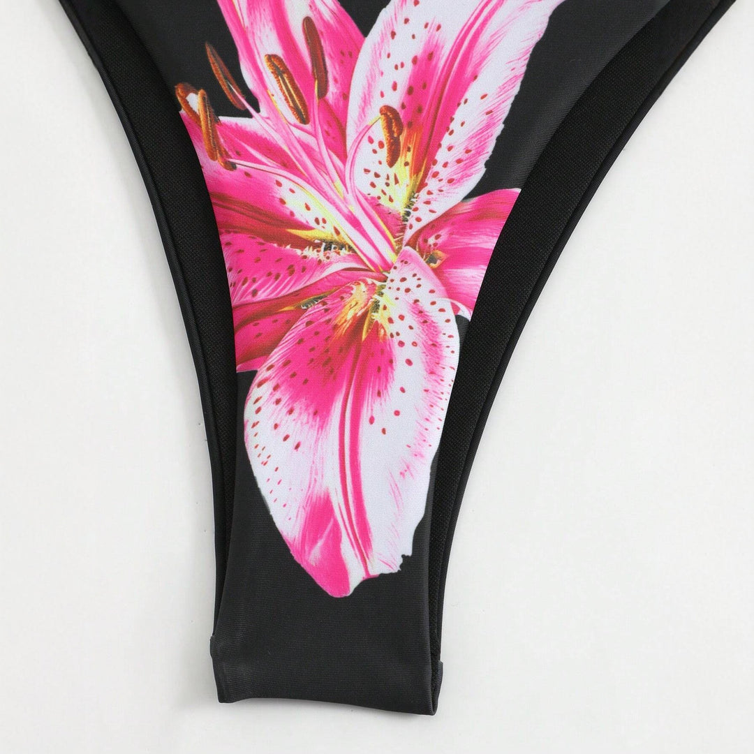 Damen Bikiniset mit floralem Wickelrock Echo Archiv