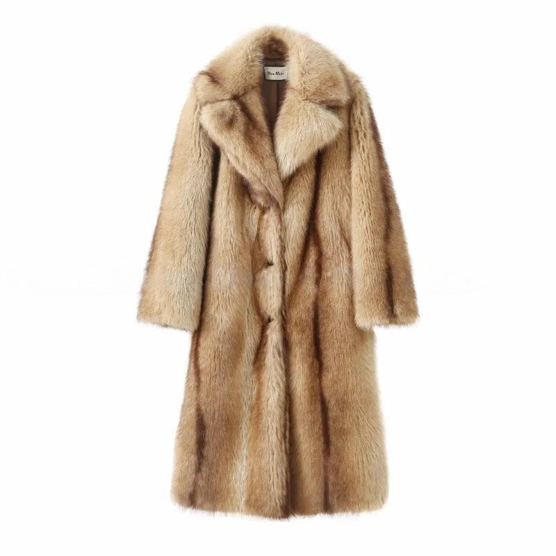 Damen langer luxuriöser Pelzmantel mit weitem Revers und verdeckter Knopfleiste Echo Archiv