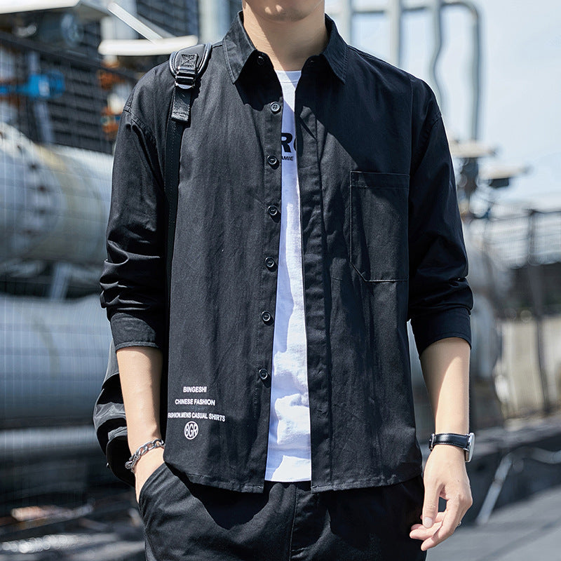 Herren Oversized-Hemdjacke im Casual-Worker-Stil mit Brusttasche und durchgehender Knopfleiste Echoarchiv