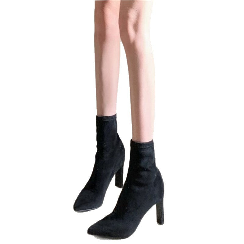 Damen spitz zulaufende Stiefeletten mit Sock-Top und skulpturiertem Stiletto-Absatz – Varelle